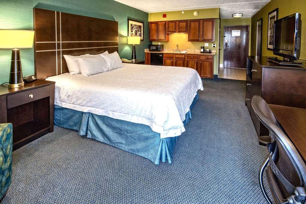 Hampton Inn Грийнсбърг Стая снимка