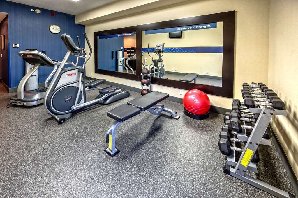 Hampton Inn Грийнсбърг Съоръжения снимка